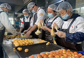 学生烘焙学习成果